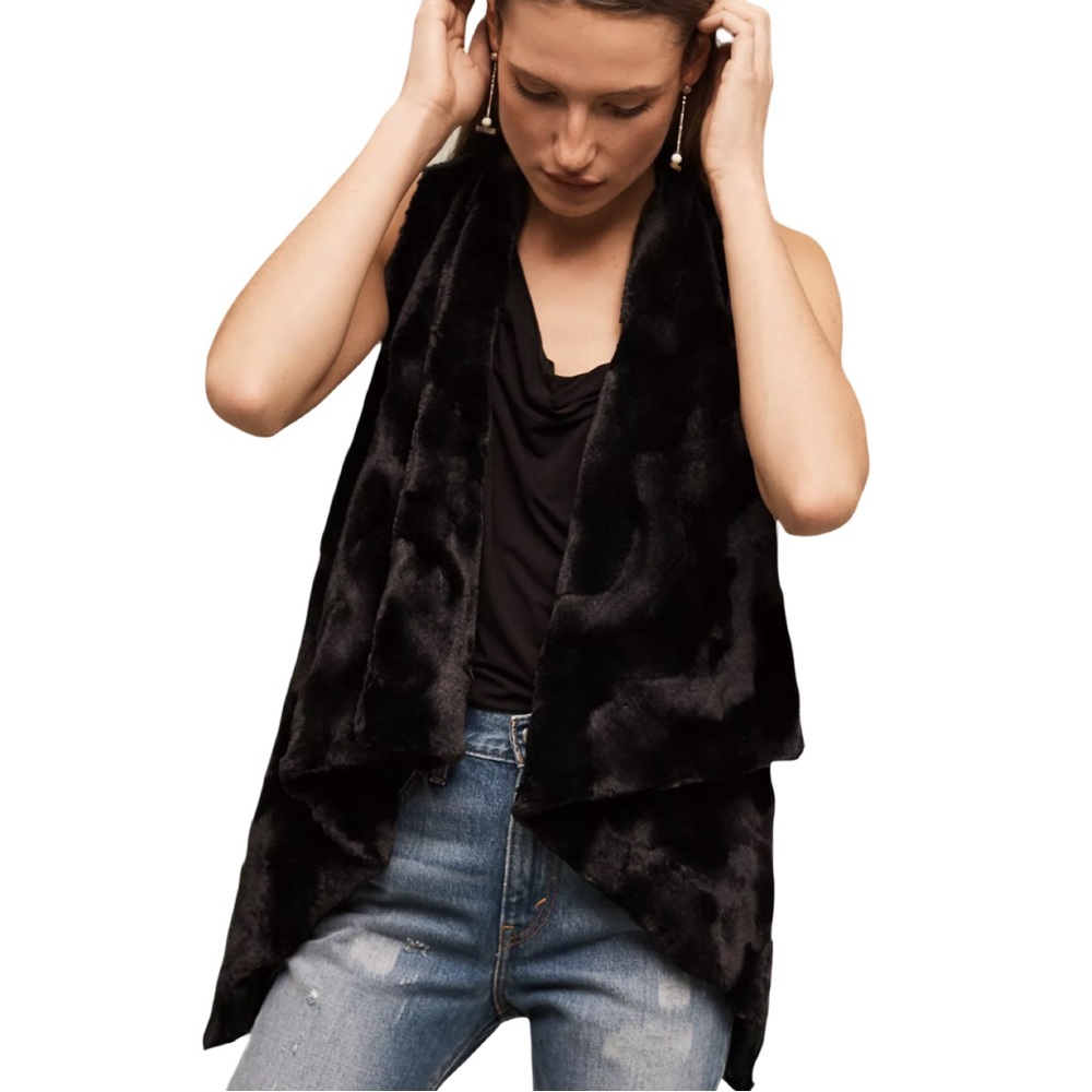 Anthropologie Brand- Elevenses - ‘Mika’ Black Faux Fur Vest